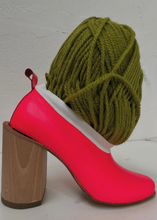 Neon Pump