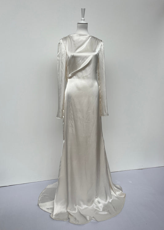 EVENING GOWN