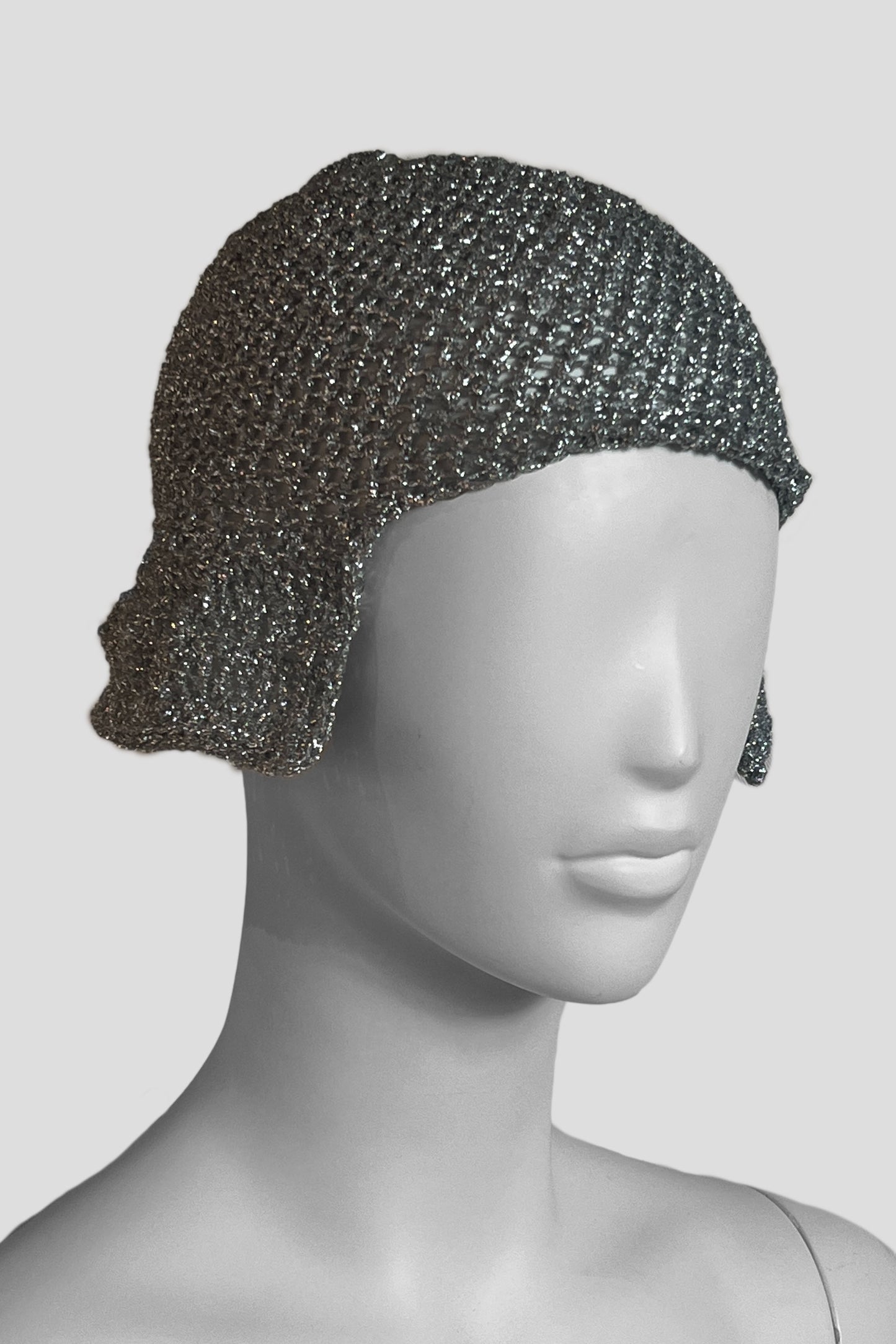 SILVER KNIGHT CAP